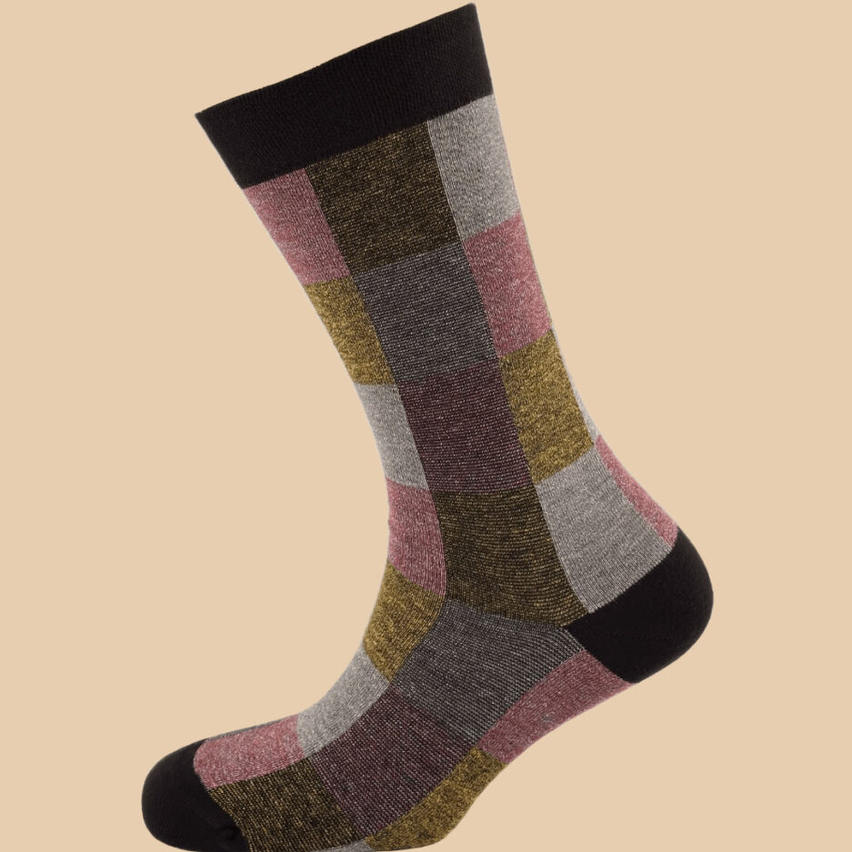 MOSAIC DESIGN SOCKS 1